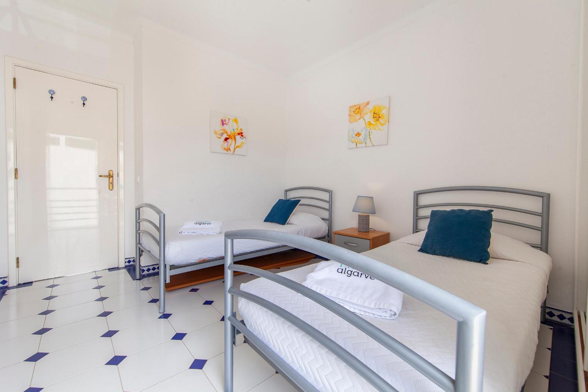 Apartamento Quinta Dos Pinheiros Lagos Exterior foto