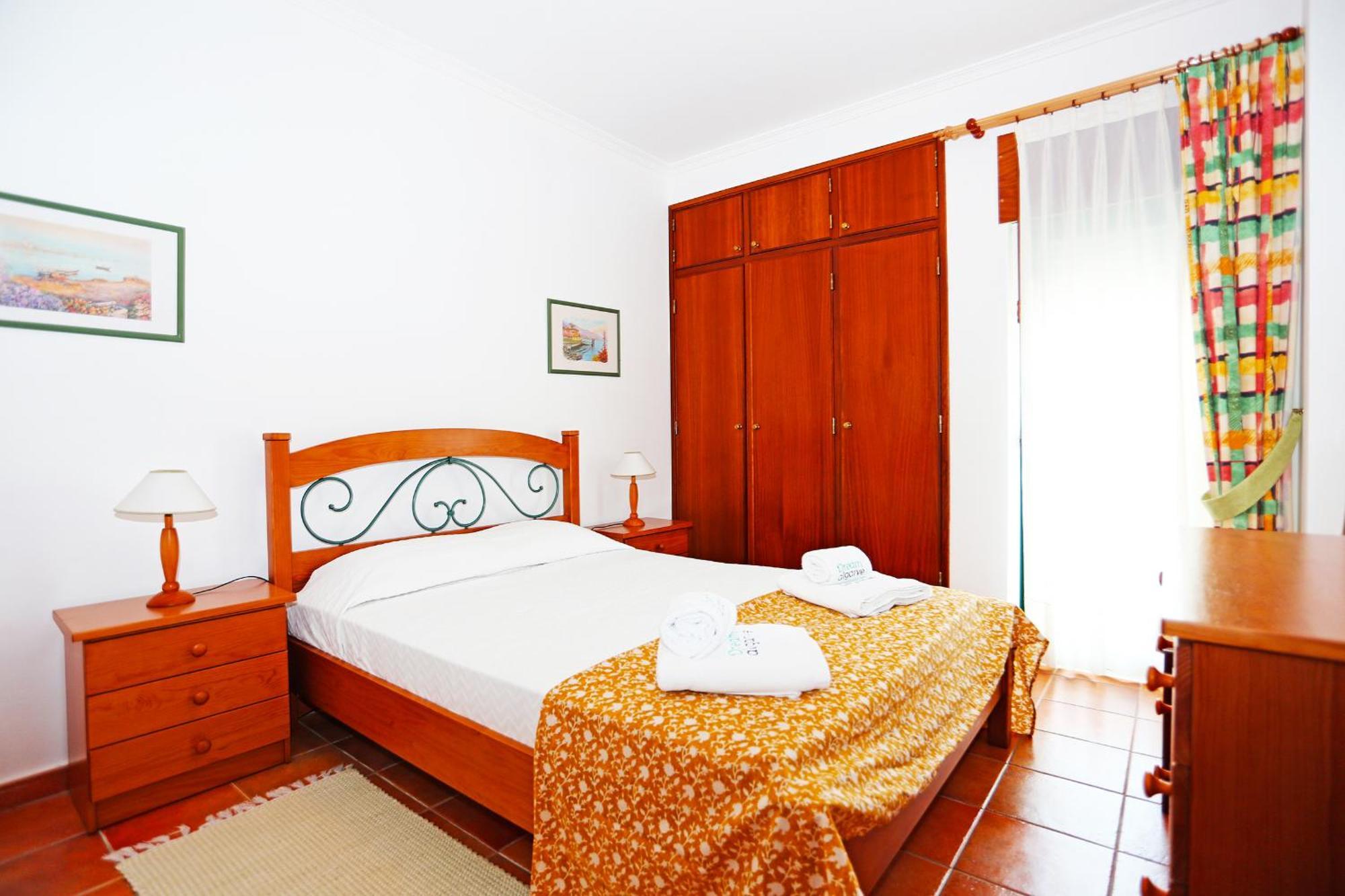 Apartamento Quinta Dos Pinheiros Lagos Exterior foto